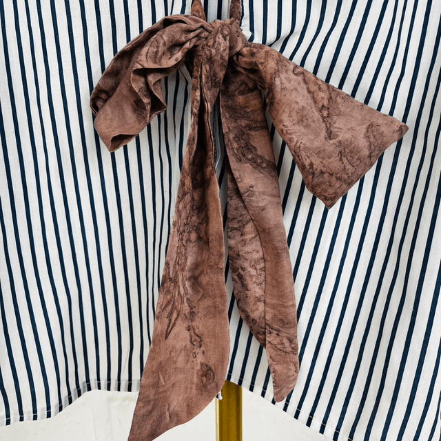 Collection Sumac - Chemise nouée dos rose rayée marine